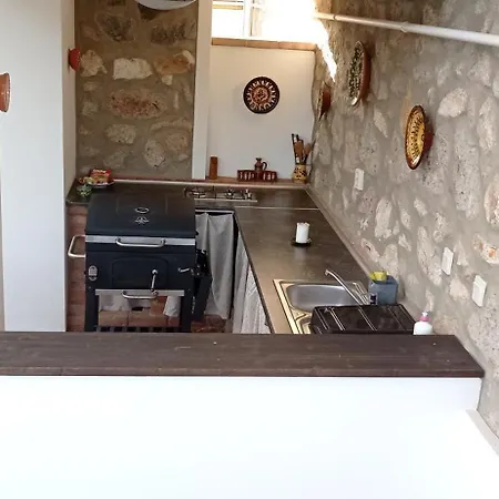 Horizont Vendeghaz בית הארחה *